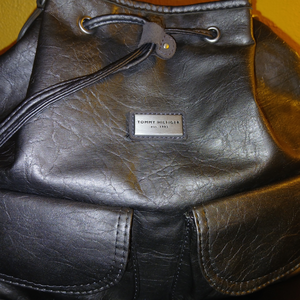 Tommy Hilfiger Black Leather Bucket Purse